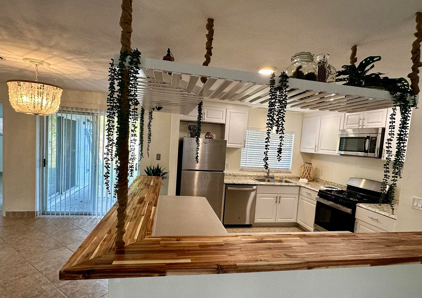 250 Andros Dr — Photo 3