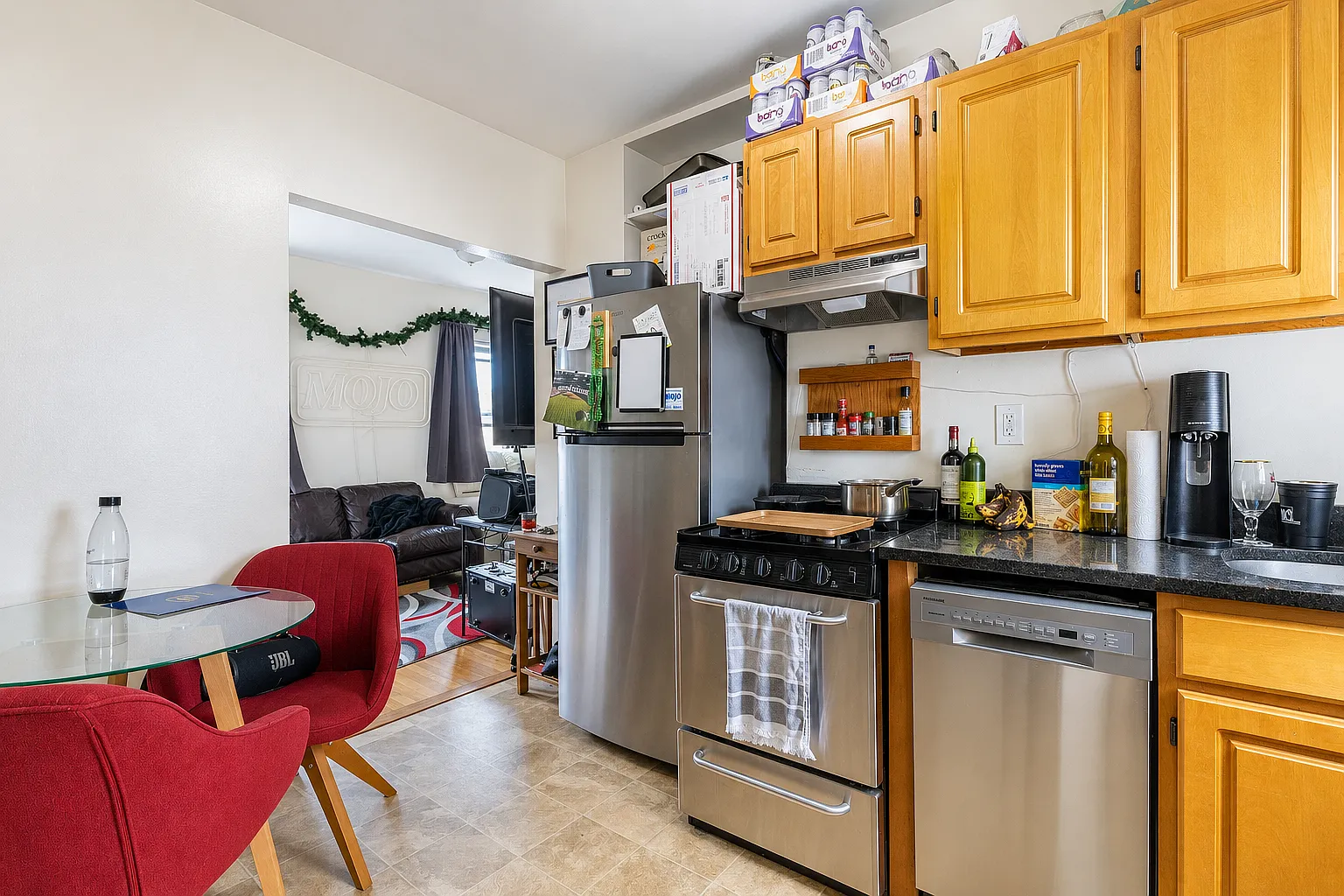 3 bed, $3,750 — Photo 3