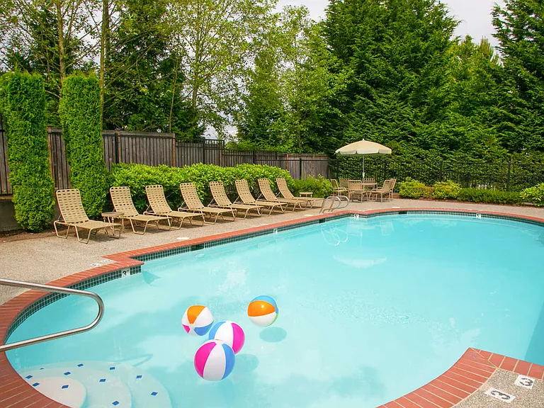 Heated Swimming Pool