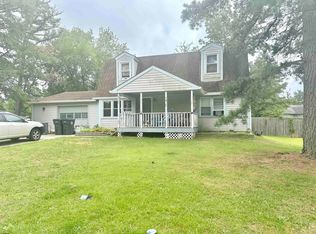 5929 Berry Dr, Mays Landing, NJ 08330