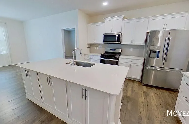 1131 Staghorn Ave — Photo 41
