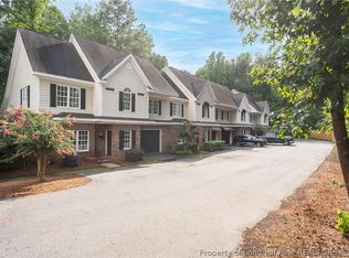 320 Glenburney Dr APT 106, Fayetteville, NC 28303