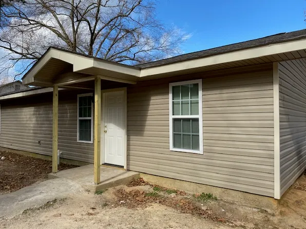 1818 Brinson St #B, Deridder, LA 70634