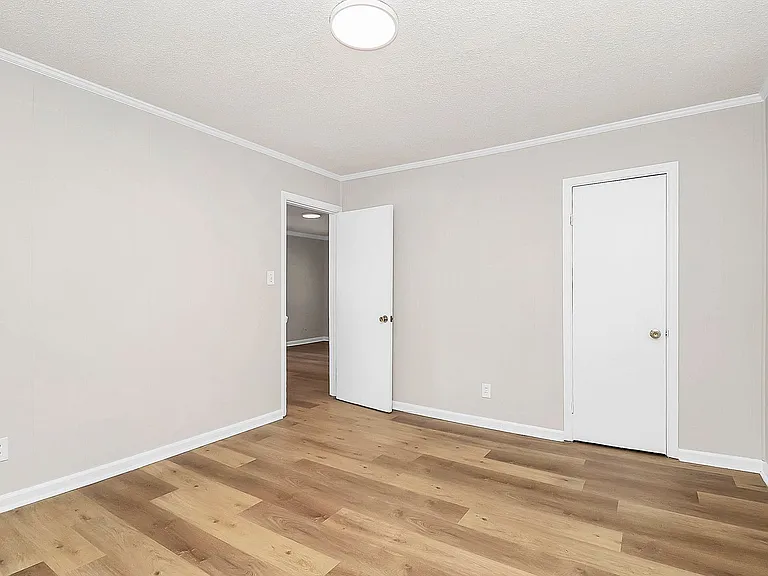 2510 Hemphill St — Photo 22