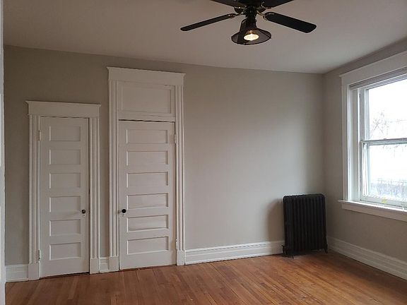 4th image of 2906 Monument Ave APT 6