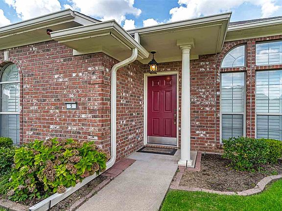 2nd image of 5 Pebble Creek Dr N