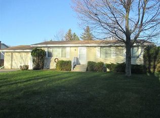 413 S 29th St, Escanaba, MI 49829
