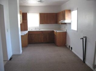 5810 R St, Omaha, NE 68117