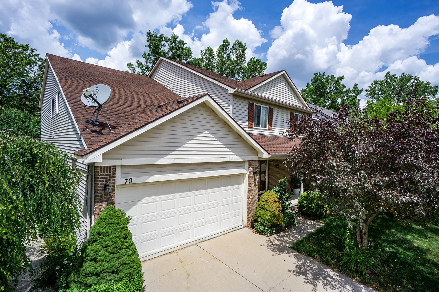 79 Larchwood Ave photo 1