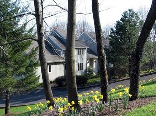 16 Bridge Hollow Rd, Califon, NJ 07830