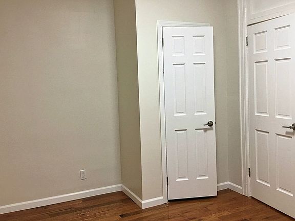 4th image of 3049 Crescent St APT H2a2