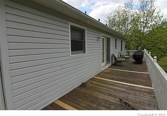4th image of 2518 E Spencer Ave