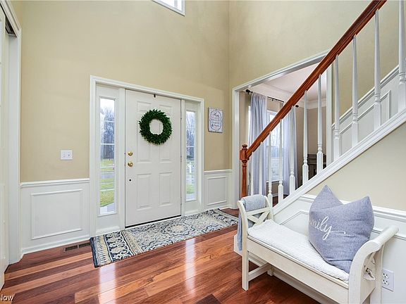 2nd image of 4024 Truxton Pl