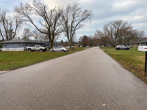 5th image of 734 Clemens Ave