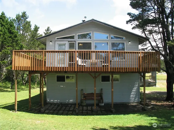 1215 197TH Street, Long Beach, WA 98631