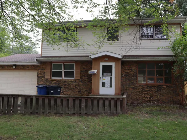 212 Belmont Ct, Michigan City, IN 46360