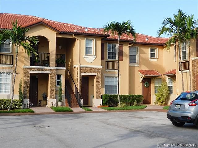 1st image of 3375 NE 15th Dr #106-12