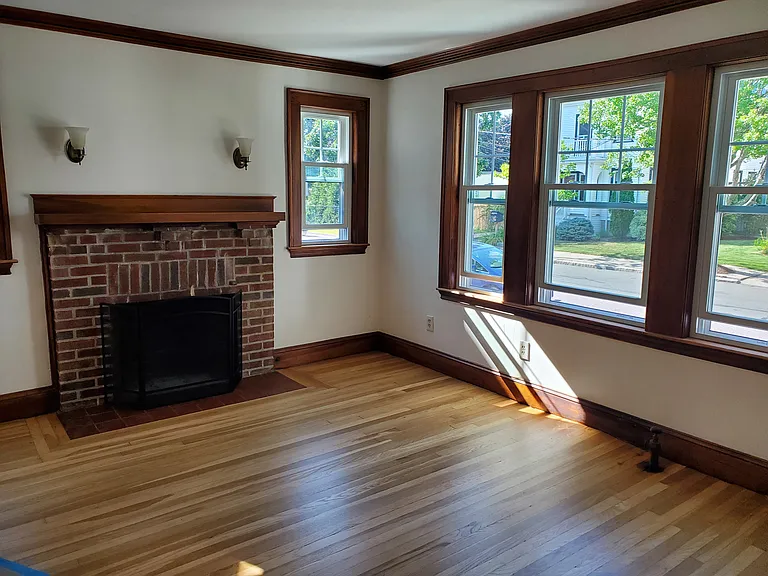 Fairview Ave — Photo 1