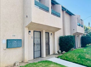 958 E Avenue Q12 APT 4, Palmdale, CA 93550