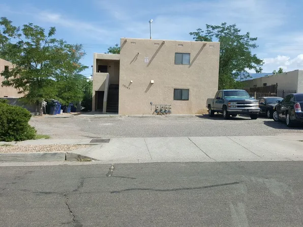 13105 Fruit Ave NE, Albuquerque, NM 87123