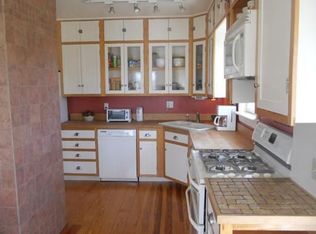 220 Sebago Lake Rd, Gorham, ME 04038