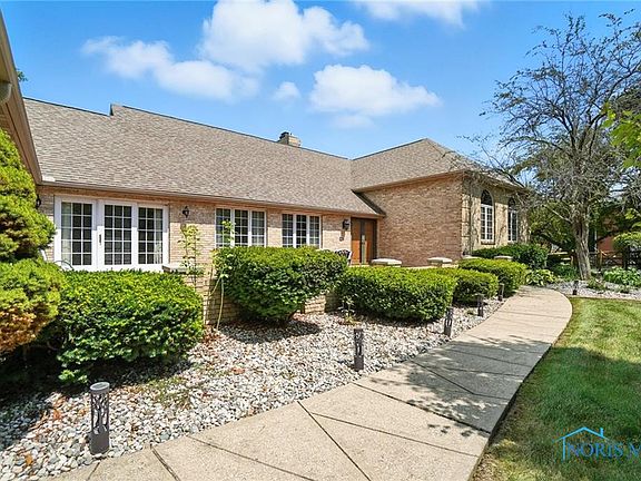 5th image of 629 Hickory Ct