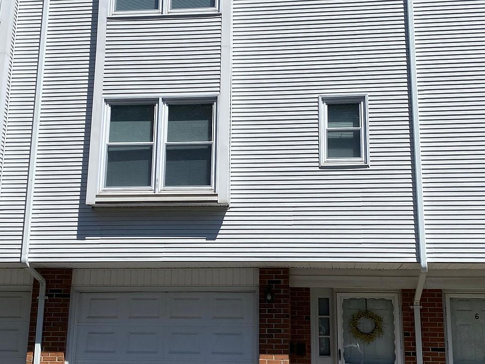 1st image of 8 Colonial St APT 5