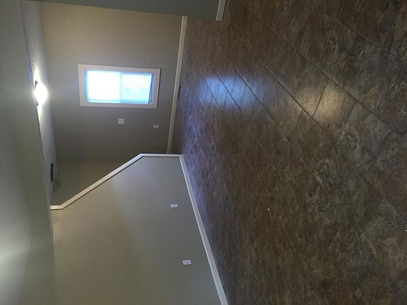 5th image of 517 S 26th St