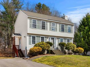5 Magnolia Ln, Derry, NH 03038