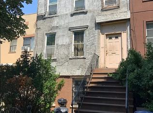 61 Van Buren St, Brooklyn, NY 11221