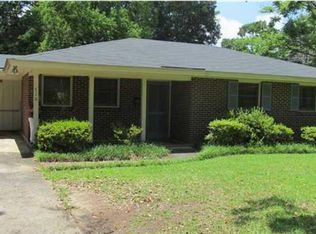 710 Perry Hill Rd, Montgomery, AL 36109