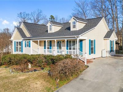 12 Shanda Ct, Thomasville, NC, 27360