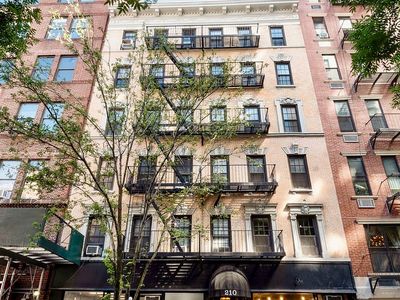 210 E 21st St APT 4B, New York, NY, 10010
