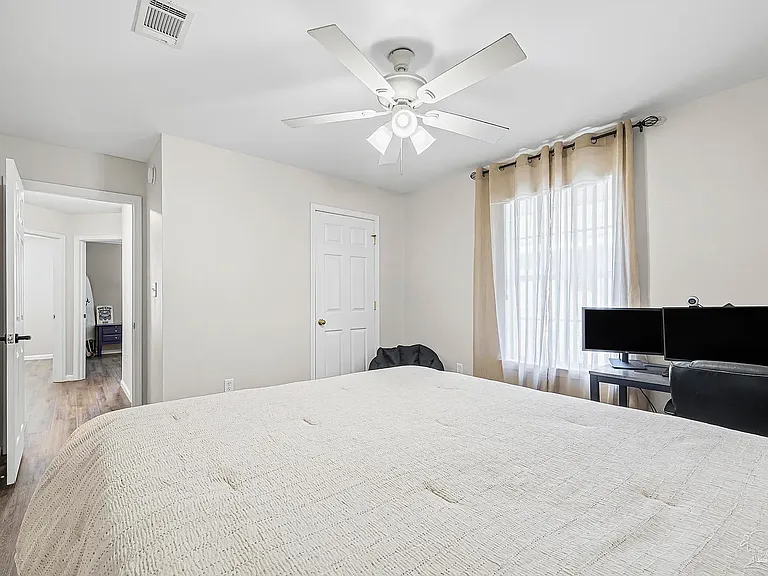 3747 Boardwalk Ct — Photo 15