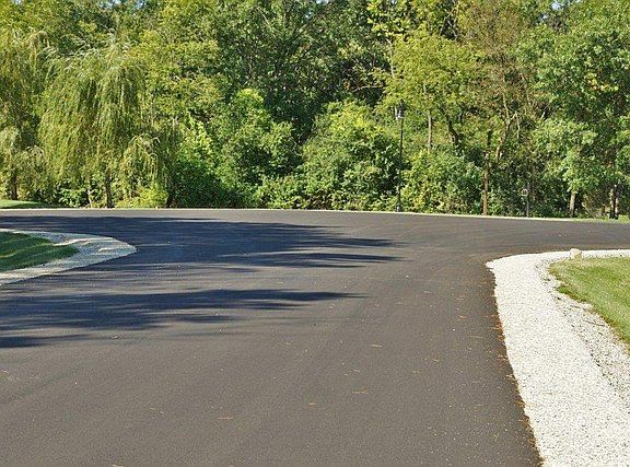5th image of 8613 Whispering Pines Trl