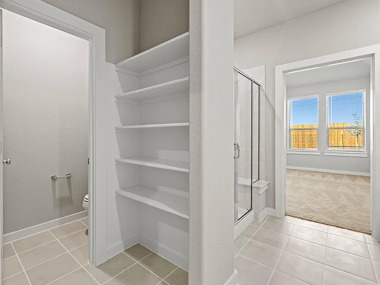 102 Travine Dr — Photo 13