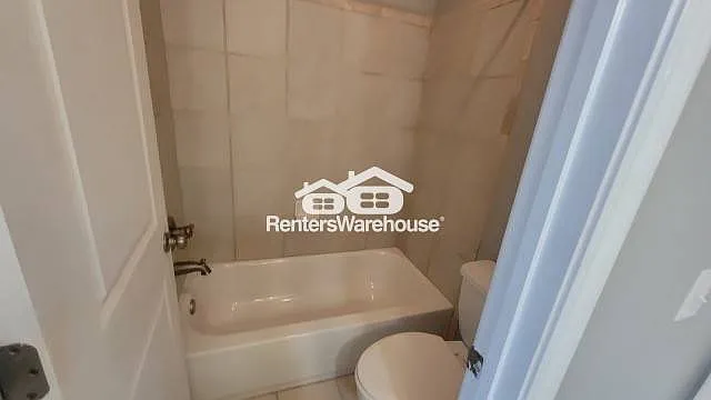 3227 Bakewell St — Photo 28