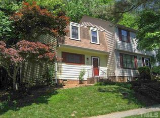 1330 Springlawn Ct, Raleigh, NC 27609