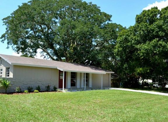 2nd image of 8342 Galewood Cir