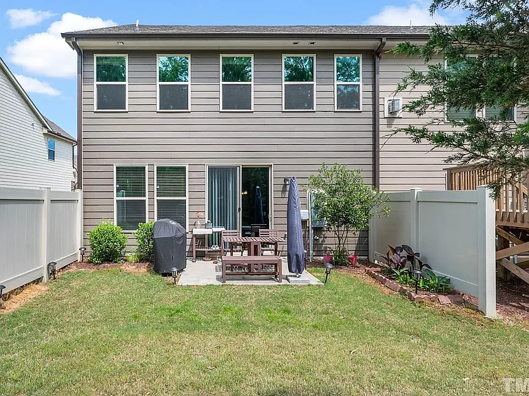 214 Alamosa Pl — Photo 27