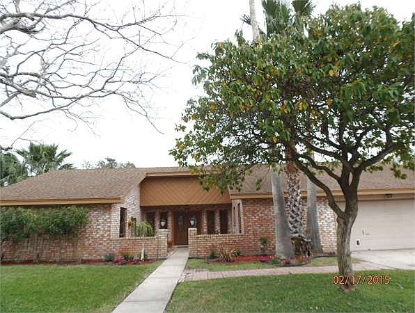 1st image of 1108 Palm Valley Dr E