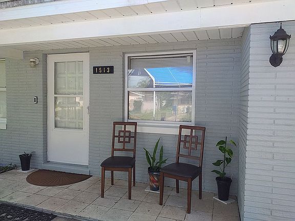 2nd image of 1513 Primrose Ln