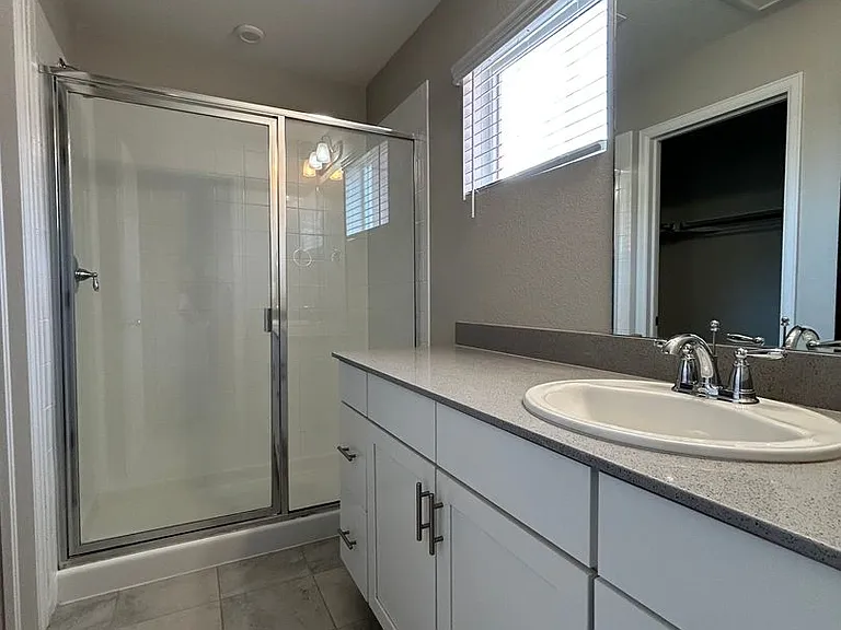 215 Jackson Dr — Photo 25