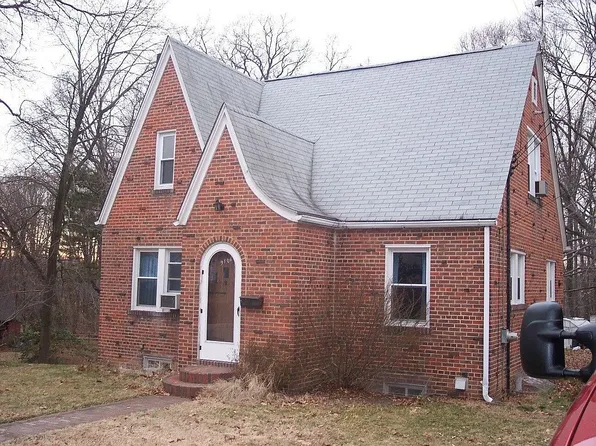 9106 Autoville Dr, College Park, MD 20740