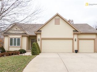 6212 W 155th St, Overland Park, KS 66223