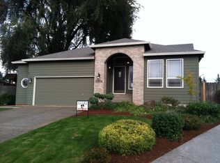 15070 Glendoveer Ct, Oregon City, OR 97045