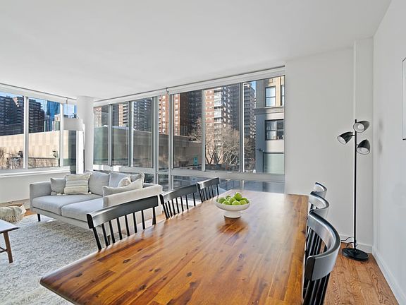 4th image of 260 W 26th St APT 3K