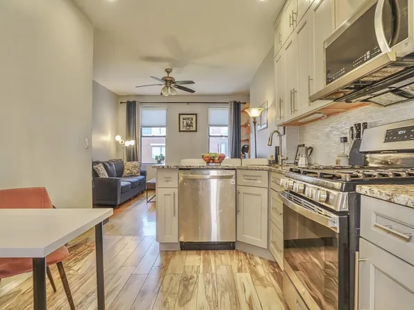 70 Park Avenue image 10 of 21