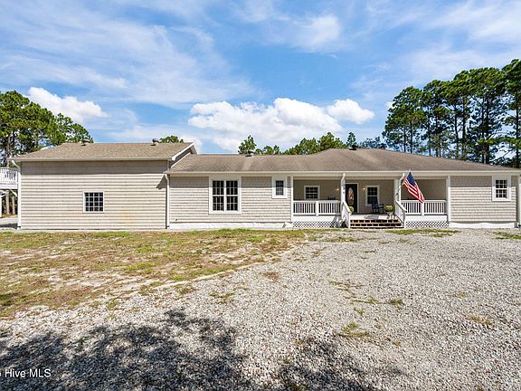 3rd image of 126 Shady Pines Drive