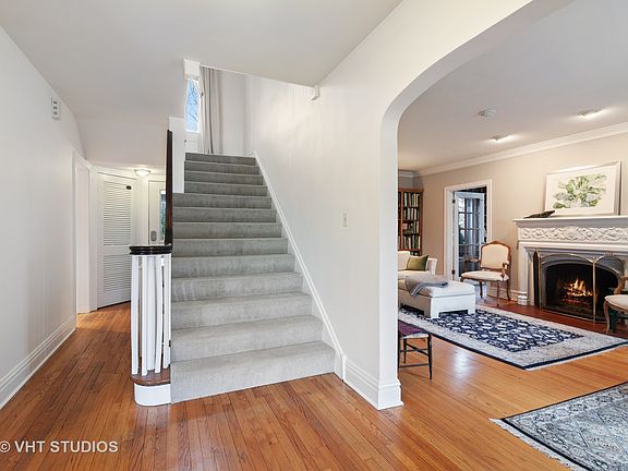 2nd image of 675 Euclid Ave